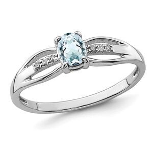 1/3 Carat (ctw) Natural Aquamarine Ring in Sterling Silver